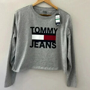 NWT Womens Tommy Jeans Y2K Cropped Gray T-Shirt Long Sleeve Graphic Crop Size L